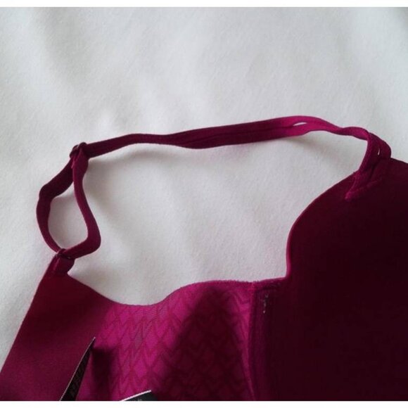 Victoria’s Secret® Lined Demi Bra Size 34DD - Picture 7 of 10